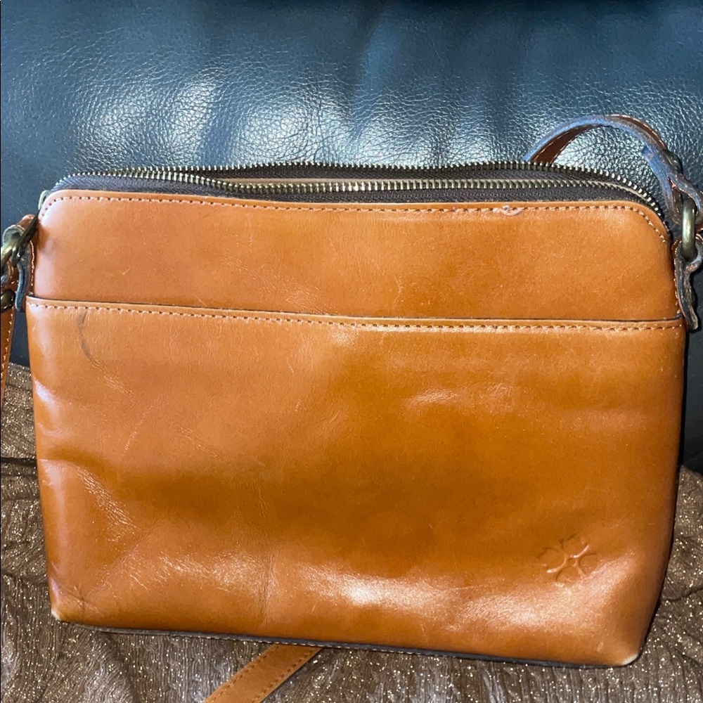 Patricia Nash Embossed Tan Crossbody Bag - Picture 5 of 13